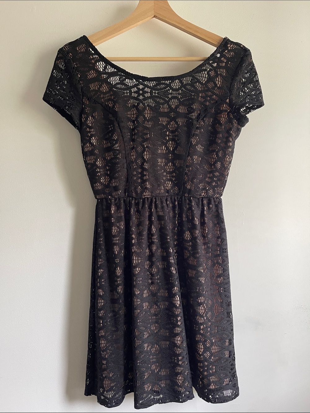 Speechless Black Lace Fit & Flare Mini Dress Nude Lining Size 3 Classic Gothic